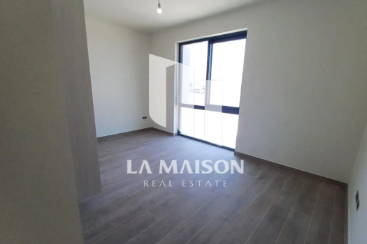 Single Row 2BR | Luxury Living | Prime Location