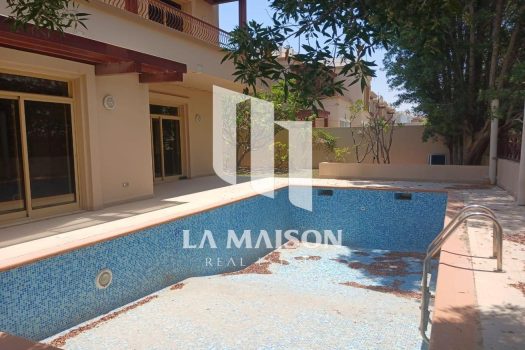 Private Pool | Move-In-Ready | Facing Golf Course