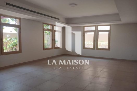 Private Pool | Move-In-Ready | Facing Golf Course