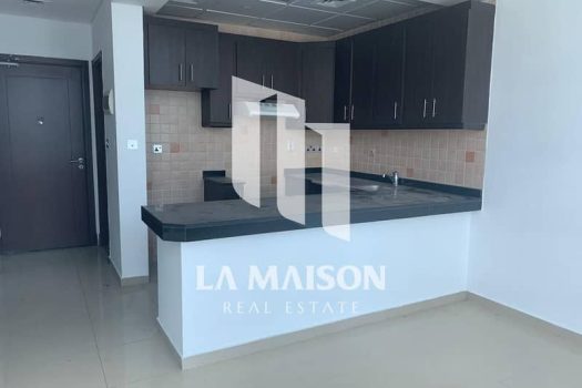 Cozy Studio | Well Maintained | Community View