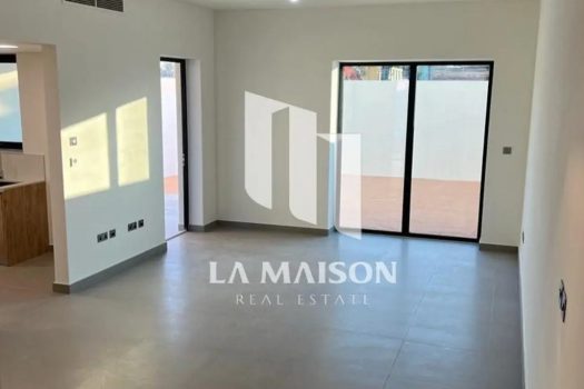 Single Row | Brand New | Full Amenities | Big Yard