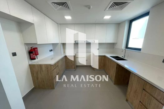 Move-In-Ready | Double Row Mid | Ideally Located