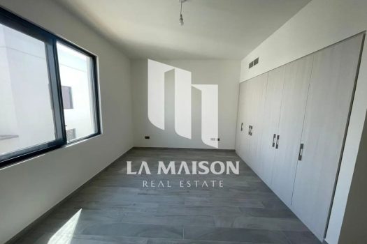 Move-In-Ready | Double Row Mid | Ideally Located