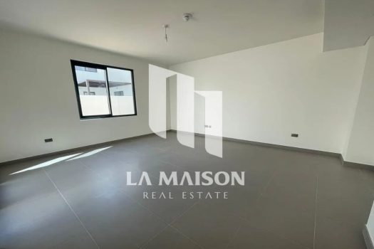 Move-In-Ready | Double Row Mid | Ideally Located